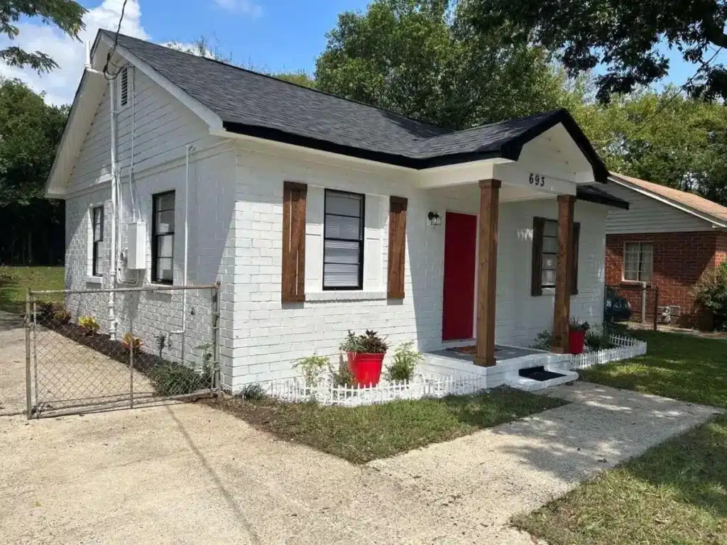 1950 Tiny House For Sale Under 100K Old Houses Under 100K