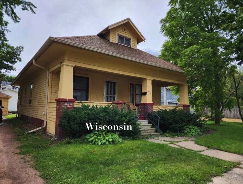Sold Circa 1920 Affordable Home in Wausau, WI Under 100K Old