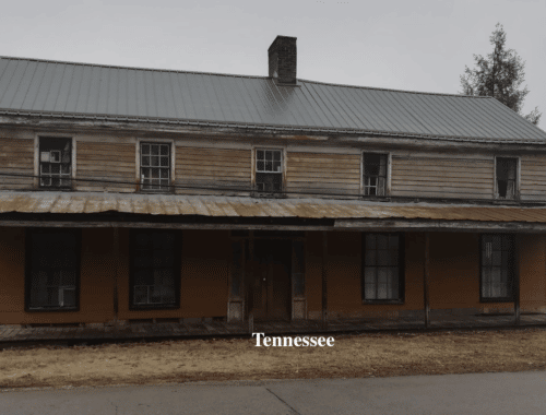 pre-Civil War Tennessee log house