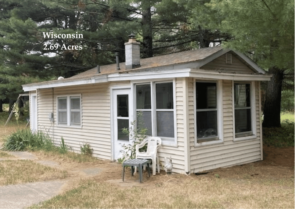 1955 Wisconsin Cabin For Sale With 2.69 Acres and Fixer Upper Garage
